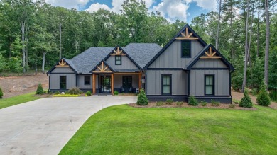 Lake Home For Sale in Eatonton, Georgia