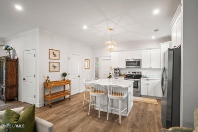 Built in 2021 by renowned local builder Allen Patterson, this - photo 12