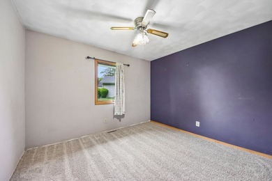 Enjoy lake community living in this bright and inviting 3 - photo 14