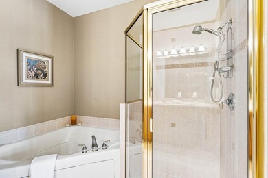 3 BD | 2.5 BA lakefront home in Addison Lakes offering a - photo 14