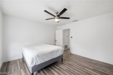 Rare opportunity in Northwest Bradenton! This spacious pool home - photo 18
