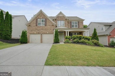 Welcome to this beautifully maintained 4-bedroom, 2.5-bath home - photo 4