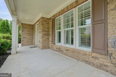 Welcome to this beautifully maintained 4-bedroom, 2.5-bath home - photo 7