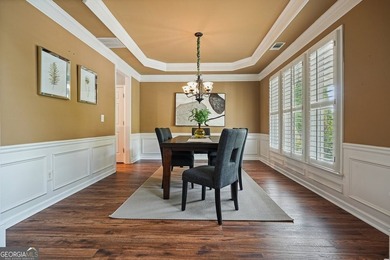 Welcome to this beautifully maintained 4-bedroom, 2.5-bath home - photo 10