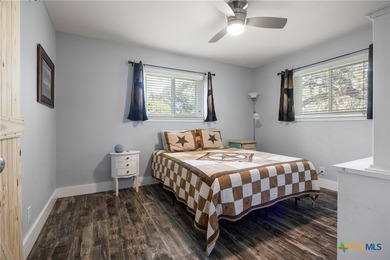 Discover the perfect blend of comfort, flexibility, and lake - photo 13
