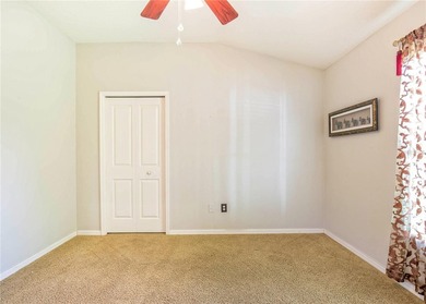 This spacious and well-maintained 4-bedroom, 3-bathroom home is - photo 22