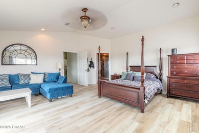 $799,000 - Rare Multi-Generational Waterfront Home with 8+ Car - photo 25