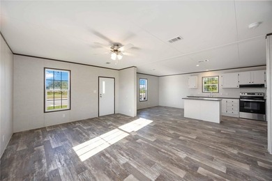 MOTIVATED SELLER!! READY TO MOVE IN!! NEW CONSTRUCTION DOUBLE - photo 8