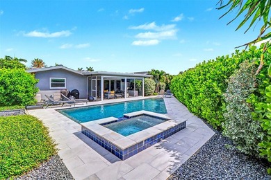 Welcome to this beautifully updated 3-bedroom, 2-bathroom pool - photo 38