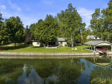 Crooked River - Emmet County Home For Sale in Alanson Michigan
