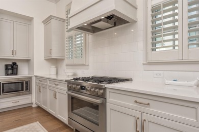 Stunning 4BR/4.5BA Home in Coveted Richland Pointe Village - - photo 8