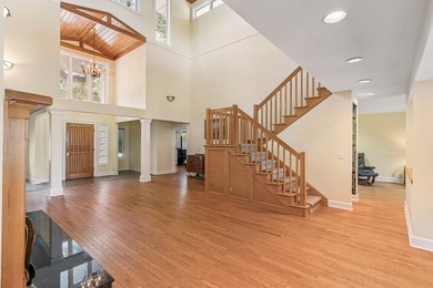 Character and coastal charm come together in this beautiful 3 - photo 11