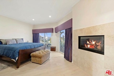 Welcome to this stunning 4,600-square-foot single-family home - photo 15
