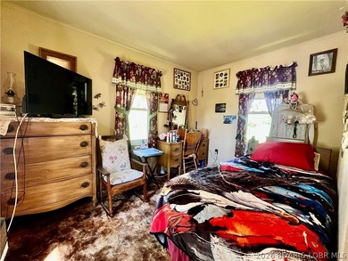 Live the best of both worlds-peaceful country living just - photo 16