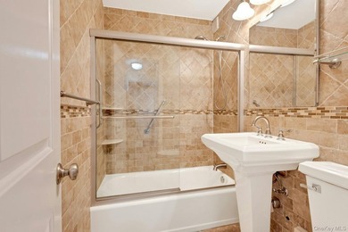 Stunning south views await you in this Kennedy House high-floor - photo 17