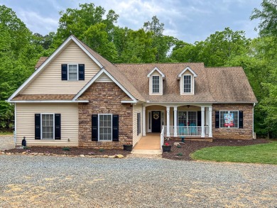 Lake Home For Sale in Clarksville, Virginia