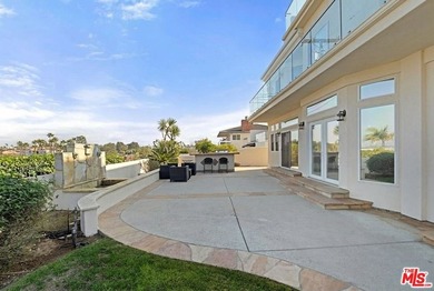Welcome to this stunning 4,600-square-foot single-family home - photo 24