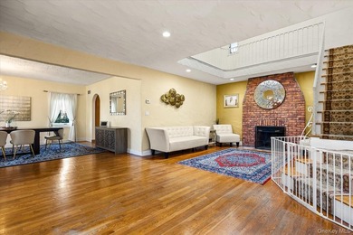 Welcome to this elegant, bright, and sun-drenched - photo 8