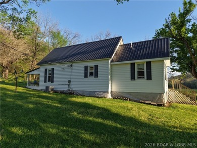 Live the best of both worlds-peaceful country living just - photo 29