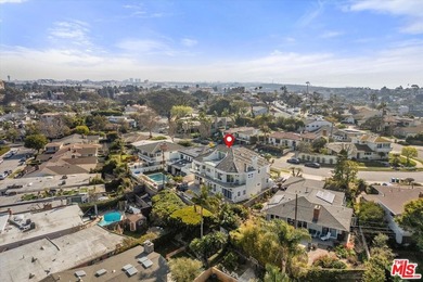 Welcome to this stunning 4,600-square-foot single-family home - photo 29