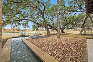 Enjoy sophisticated Hill Country living in this beautifully - photo 29
