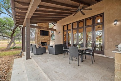 Enjoy sophisticated Hill Country living in this beautifully - photo 30