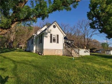 Live the best of both worlds-peaceful country living just - photo 31