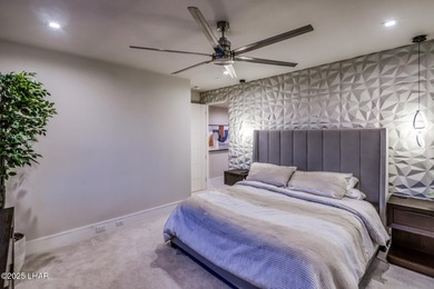 Excellent craftsmanship and breathtaking views await you at this - photo 40