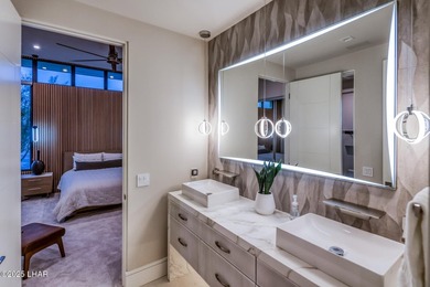 Excellent craftsmanship and breathtaking views await you at this - photo 49