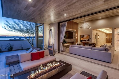 Excellent craftsmanship and breathtaking views await you at this - photo 56