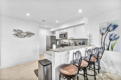 Welcome to your new lake hideaway! Located in the heart of