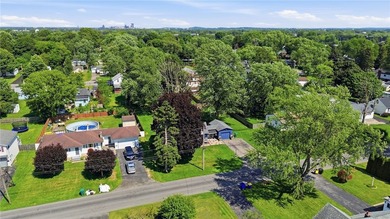 Welcome to 152 Ardella Street! This beautifully updated ranch - photo 30