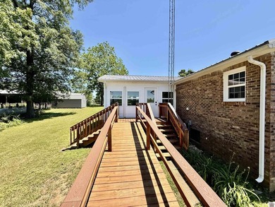 First time ever on the market ** This clean, move-in-ready - photo 33