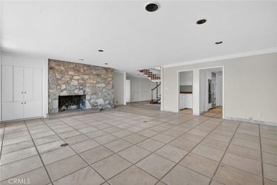 Beautiful waterfront home in the highly sought-after Dover - photo 12