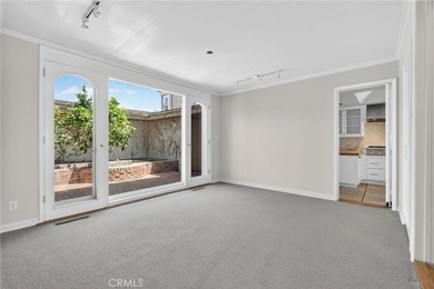 Beautiful waterfront home in the highly sought-after Dover - photo 13