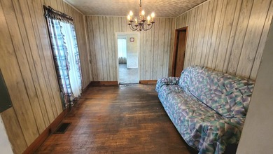 Home with great location. 4 bedrooms 2 baths, Balcony, Nice - photo 14