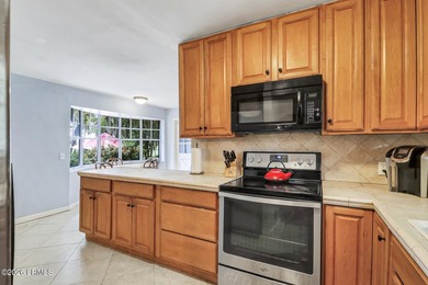 Nestled on 1.48 private acres in the exclusive waterfront - photo 17
