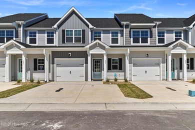 (private lake, pond, coastal) Townhome/Townhouse For Sale in Beaufort North Carolina