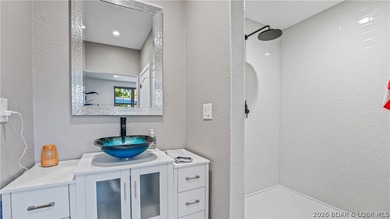 Welcome to a one-of-a-kind luxury estate in a gated Osage Beach - photo 22