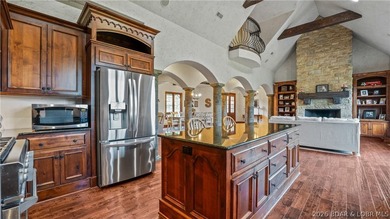 Welcome to a one-of-a-kind luxury estate in a gated Osage Beach - photo 27