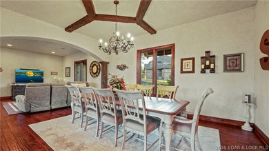 Welcome to a one-of-a-kind luxury estate in a gated Osage Beach - photo 32
