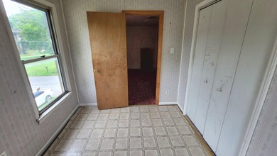 Home with great location. 4 bedrooms 2 baths, Balcony, Nice - photo 33