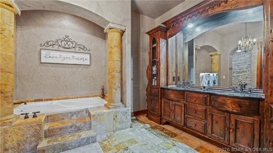 Welcome to a one-of-a-kind luxury estate in a gated Osage Beach - photo 36