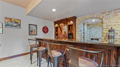 Welcome to a one-of-a-kind luxury estate in a gated Osage Beach - photo 40