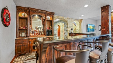Welcome to a one-of-a-kind luxury estate in a gated Osage Beach - photo 41