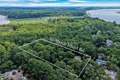 Nestled on 1.48 private acres in the exclusive waterfront - photo 44