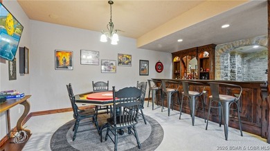 Welcome to a one-of-a-kind luxury estate in a gated Osage Beach - photo 44