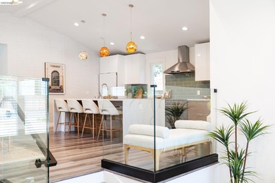 Transparent Pricing! Fully renovated from foundation to roof - photo 13