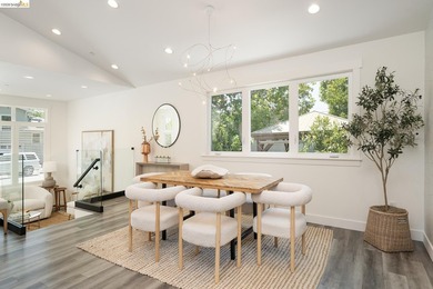 Transparent Pricing! Fully renovated from foundation to roof - photo 14