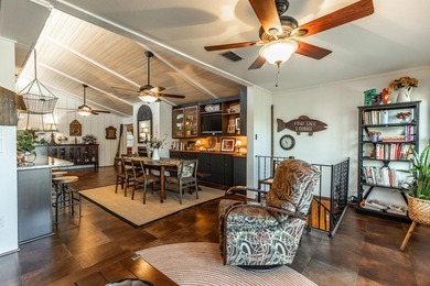 EXCEPTIONAL LAKE FRONT RETREAT! RARE FIND, Stairs to water - photo 15